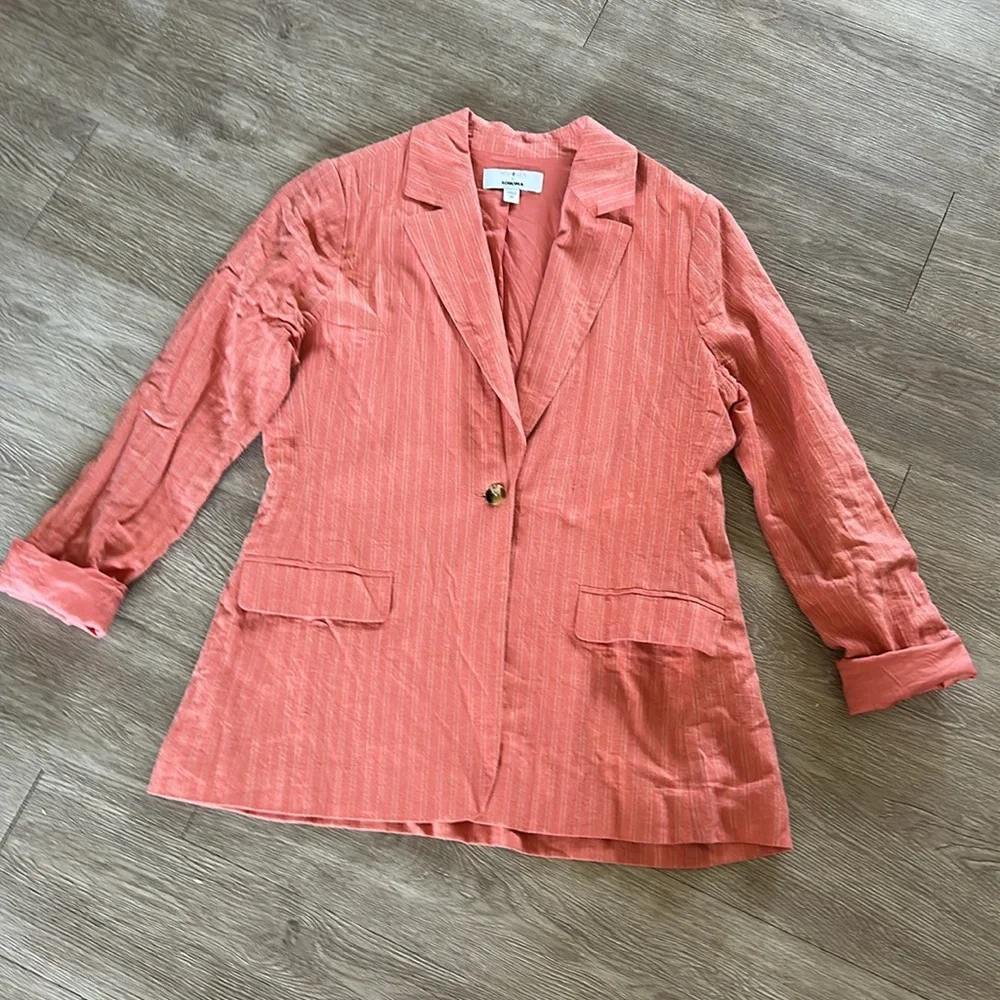 Linen blazer - Picture 5 of 6